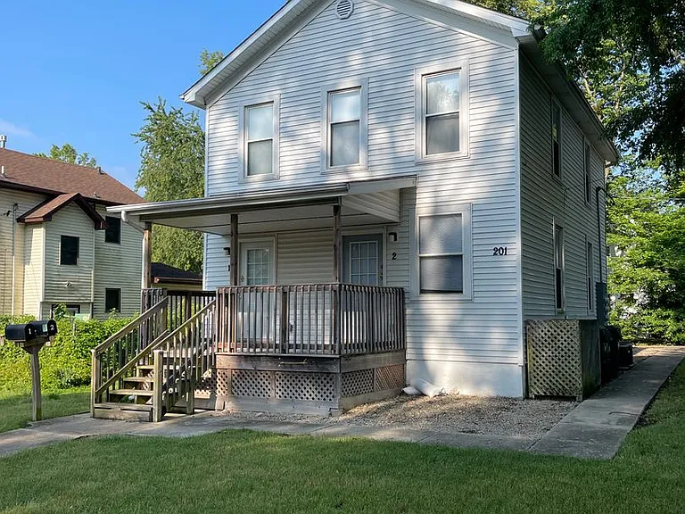 201 S. Western — Photo 1