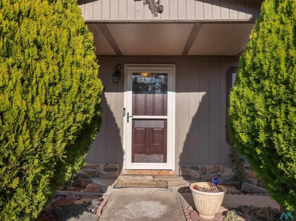 2304 Anderson Dr, Las Vegas, NM 87701