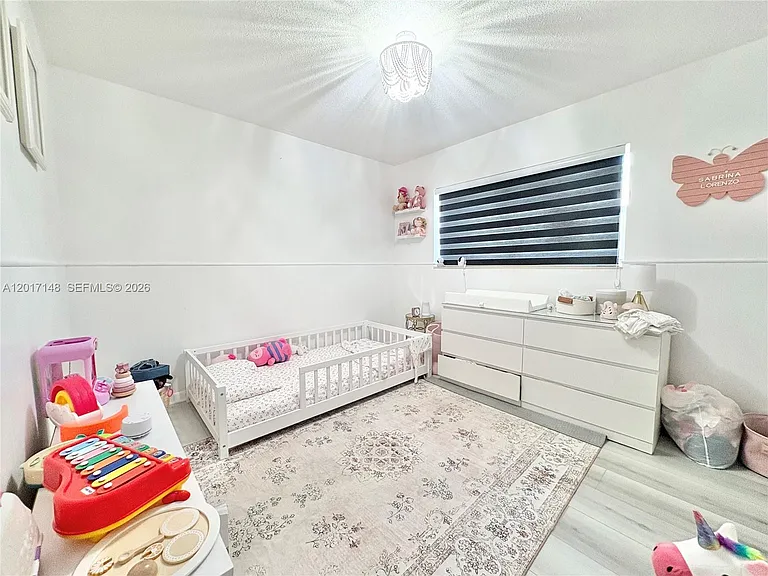 1300 SW 34th Ave — Photo 17