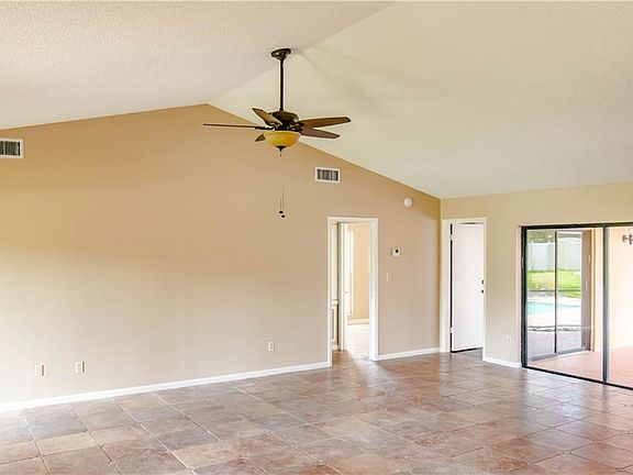 5th image of 3728 Rose Of Sharon Dr