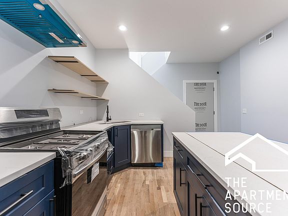 2nd image of 1630 N Washtenaw Ave #2F