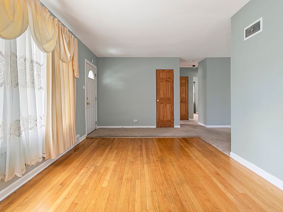 4th image of 931 31st Ave