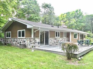 5201 Pleasant Hill Rd, Hartford, WI 53027