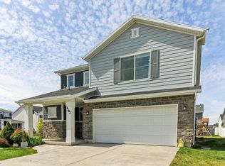 3502 S Poplar Ln, Syracuse, UT 84075
