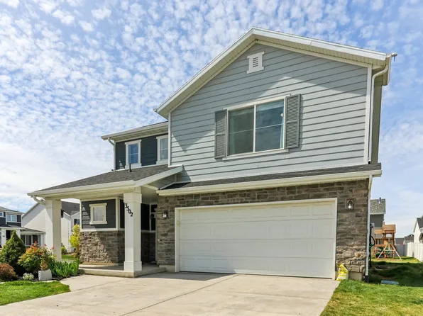 3502 S Poplar Ln, Syracuse, UT 84075