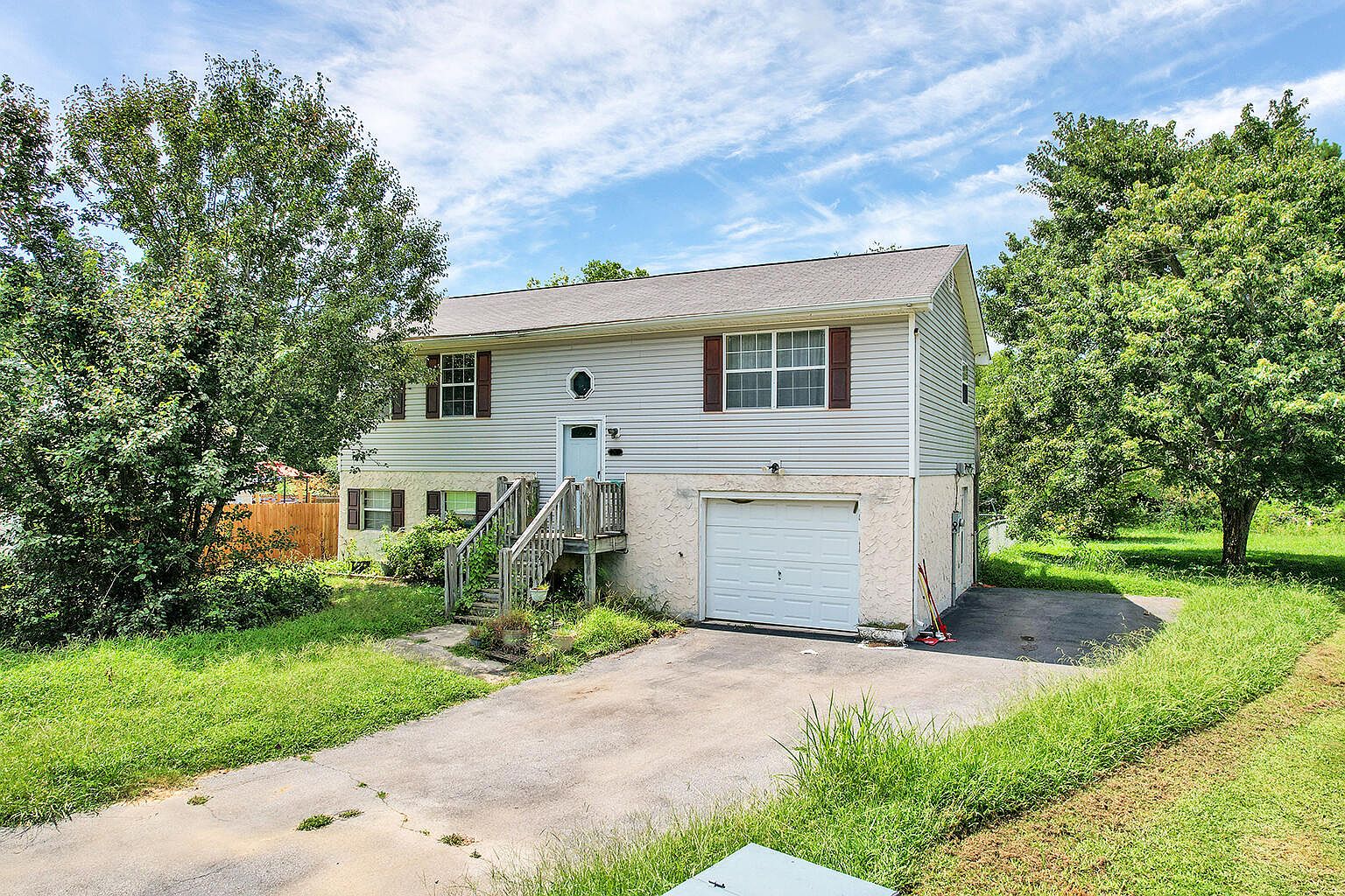 682 Crab Apple Ln SE, Cleveland, TN 37323 Zillow