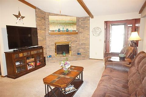 Living Room facing front