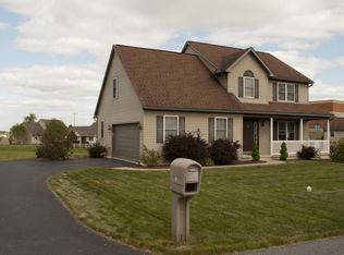 23 Circle Dr #L-0039, Fredericksburg, PA 17026