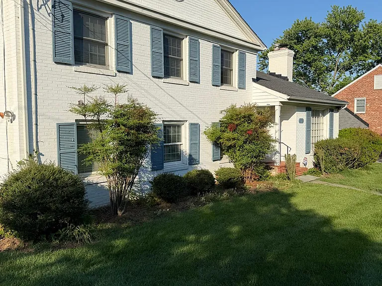 6933 Old Stage Rd — Photo 1