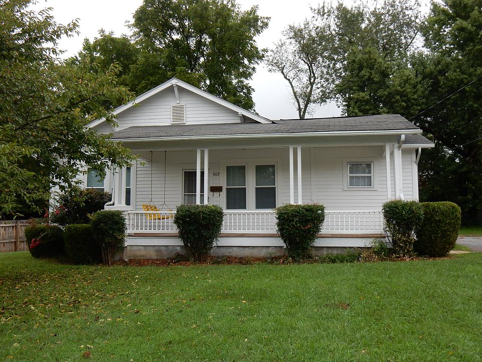 1st image of 802 Johnson Ave