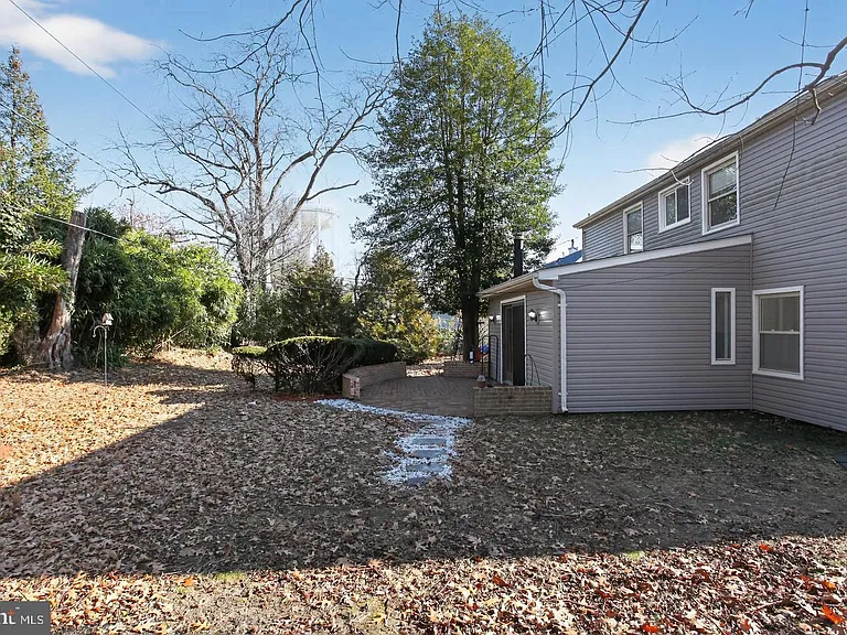 78 Barrington Ln — Photo 19