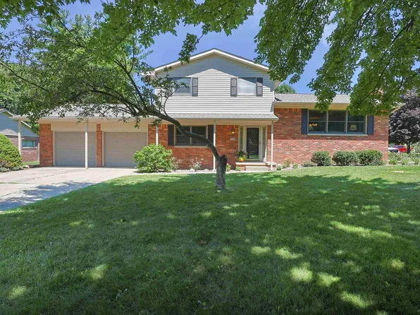 5542 Barberry Ln, Saginaw, MI 48603
