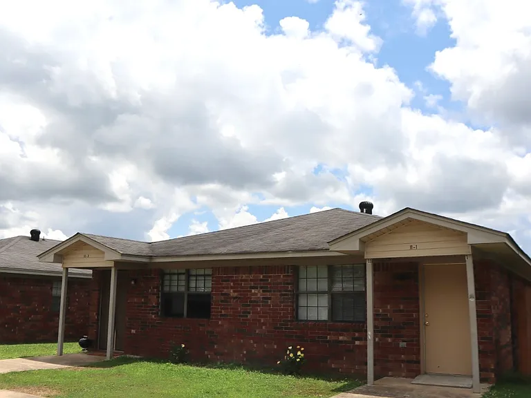 7 Sharon Cir #2 — Photo 12