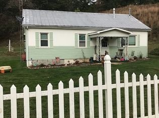 7821 Wadesville Rd, Belleville, WV 26133
