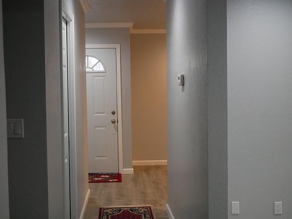 3rd image of 514 Lincoln Ave