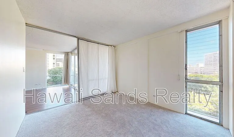 1617 Keeaumoku St #508 — Photo 10