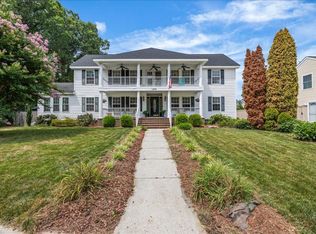 1309 Hawaiian Dr, Virginia Beach, VA 23454