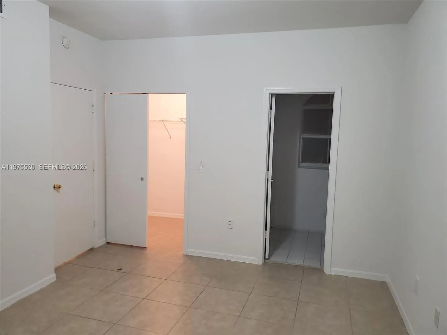 8451 Nw 138th St - 8451 Nw 138th St # 2303 Miami Lakes, Fl 33016 — Photo 4