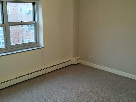 4th image of 4970 N Marine Dr APT 1521