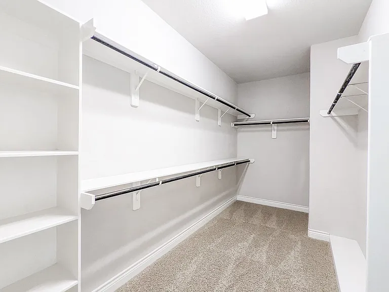 5323 Kiam St — Photo 21