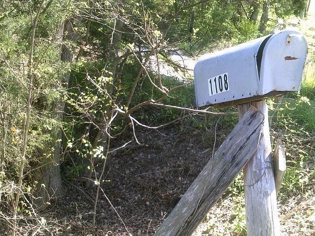 2nd image of 1108 Trammel Ln