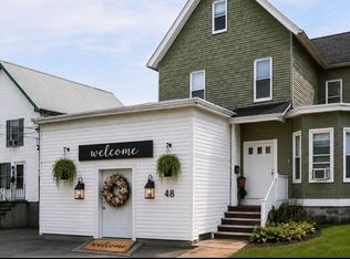 48 W Adams St, Lowell, MA 01851