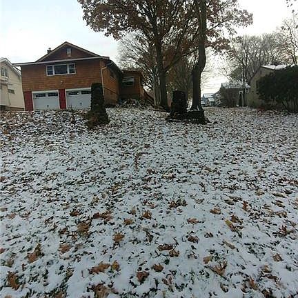 4th image of 186 The Brooklands Ave