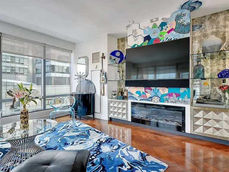 1 Avery St #10D — Photo 1