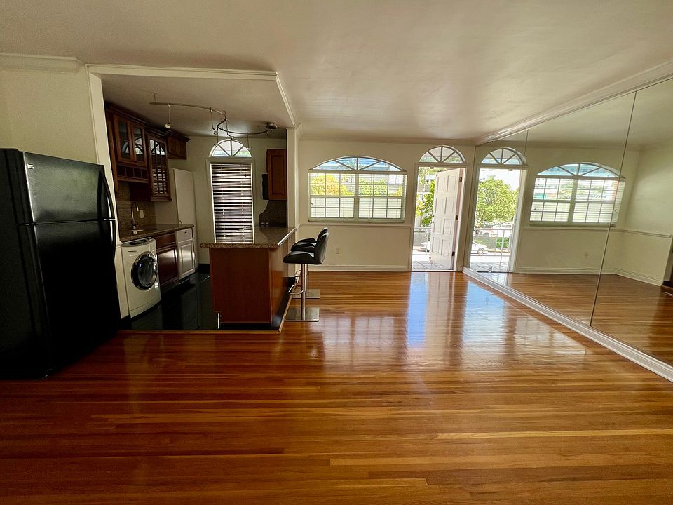 1st image of 1575 West Ave APT 8