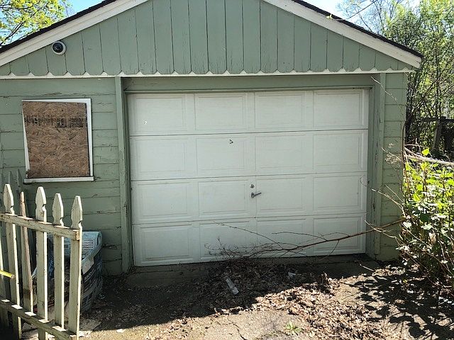 2nd image of 3738 Pitkin Ave