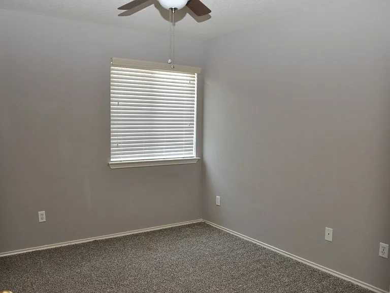 1328 Davis Mountain Loop — Photo 13