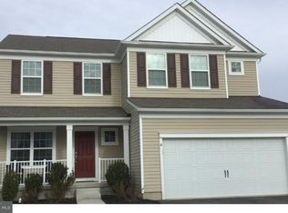 4 Tetkoski Ct, Florence, NJ 08518