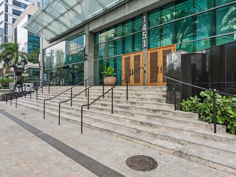 1451 Brickell Ave #1202