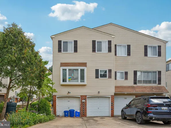 1509 Gregg St #B, Philadelphia, PA 19115