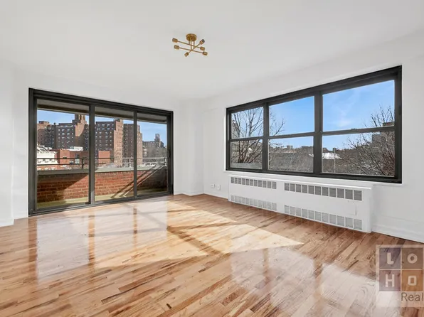 268 East Broadway A307 image 2 of 24