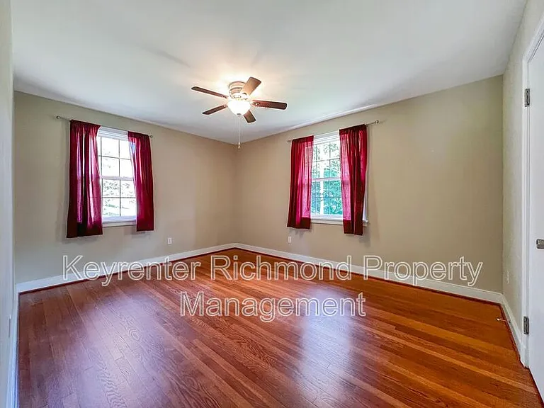 5509 Swan Dr — Photo 15