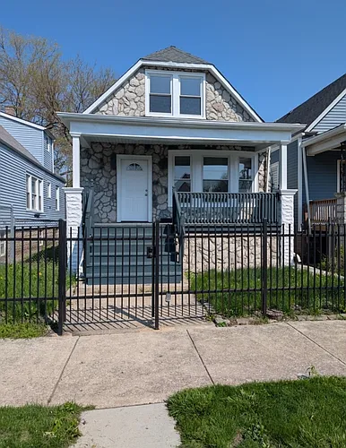 7117 S Wolcott Ave Photo 1 7117 S Wolcott Ave Photo 1