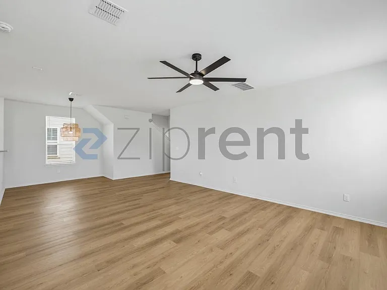 7231 Tradinghouse Ln — Photo 7