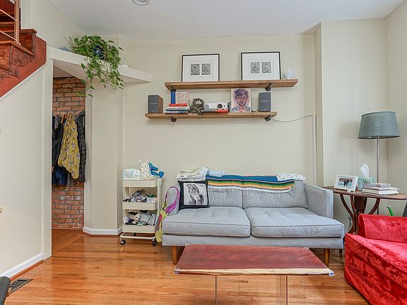 5th image of 1519 E Berks St
