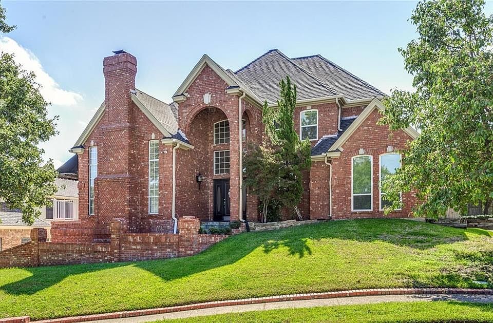 1st image of 808 Mayfair Hill Ct