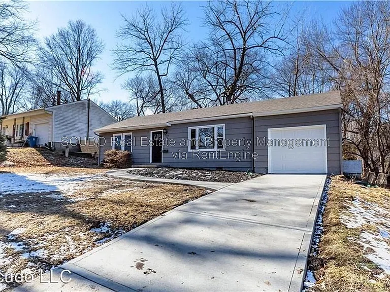 7524 Pawnee St — Photo 3
