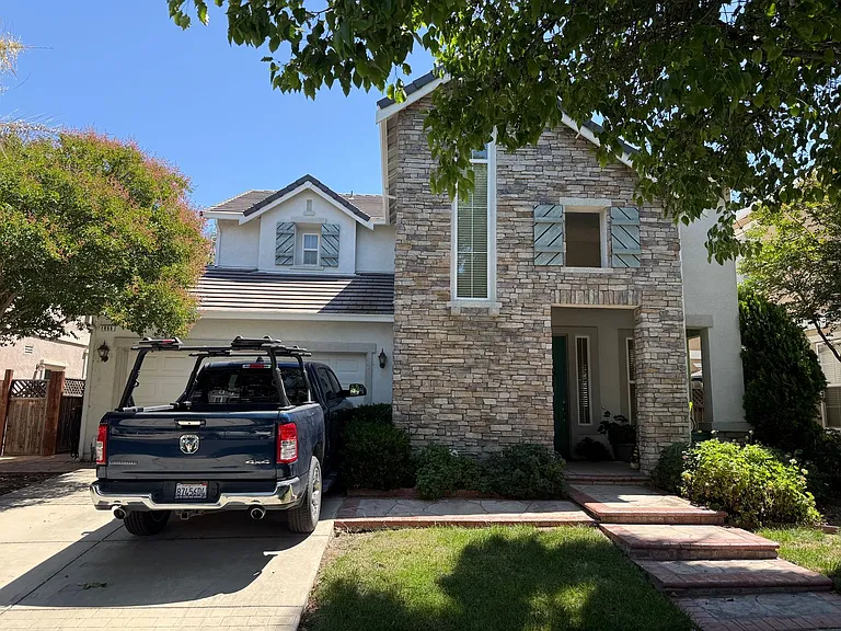 1866 White Sands St — Photo 1