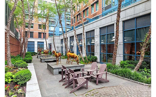 Rented by Marcus & Millichap Real Estate Investment Services Inc | media 42