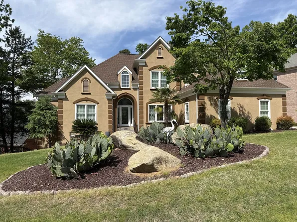 15816 Feeny Ct, Charlotte, NC 28278