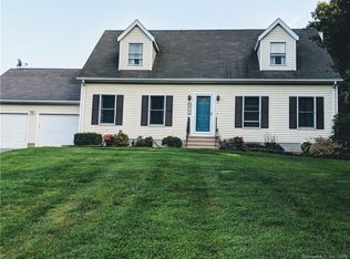 487 William St, Portland, CT 06480