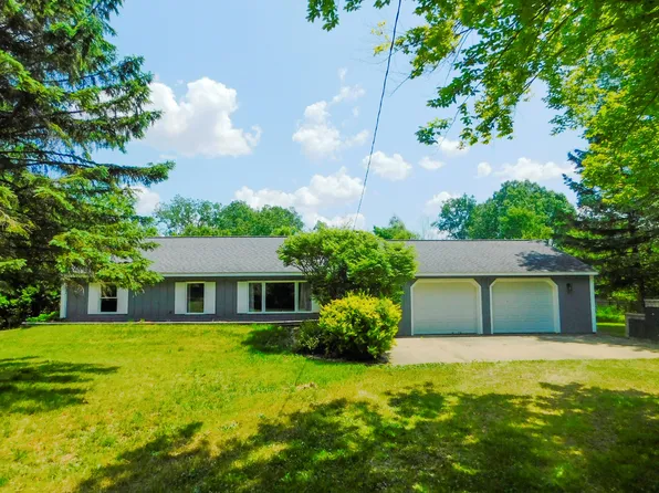 9349 Wilson Rd, Eaton Rapids, MI 48827