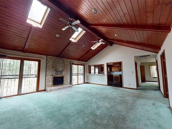 5th image of 4859 Rosewell Dr