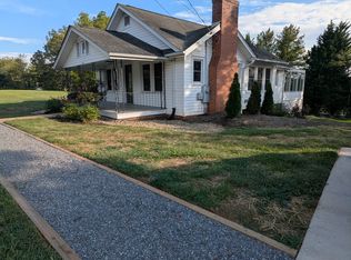 438 Hazel Mill Rd, Asheville, NC 28806