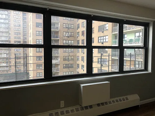 Rented by Abba Realty Associates INC | media 10