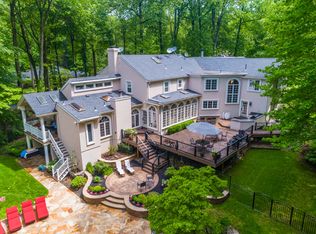 27 Stoney Brook Rd, Holmdel, NJ 07733